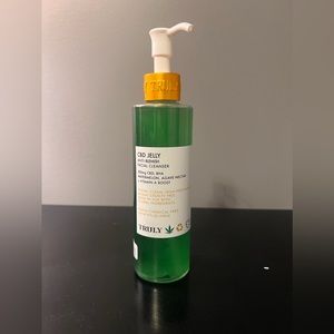 BRAND NEW TRULY BEAUTY- Anti-Blemish Face wash
